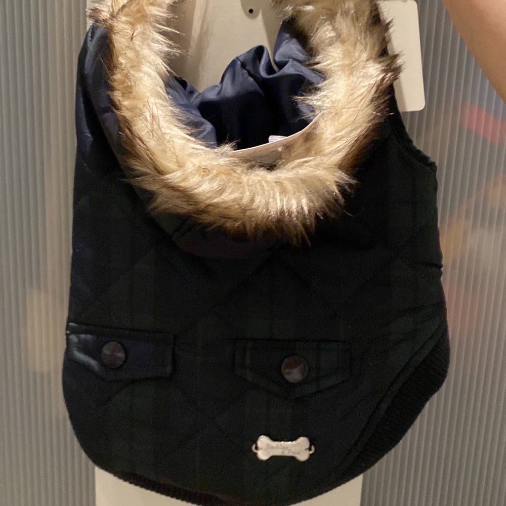 NWT XS Barkley & Finn dog coat XS